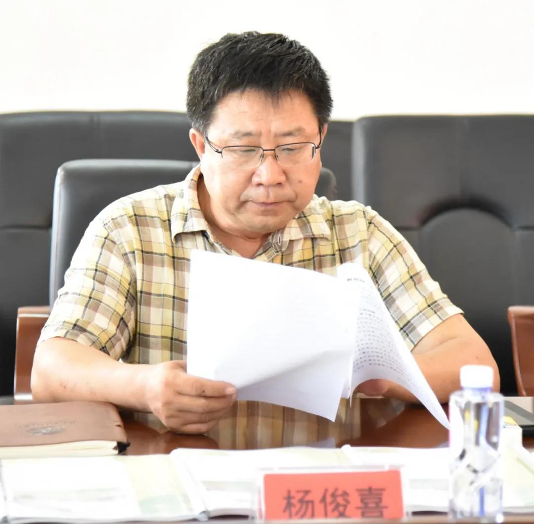 辽阳小巷风情与一家魅力四溢的小店探索